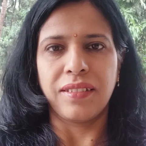 सौ.जान्हवी सप्रे
